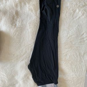 Lululemon reversible leggings black size 2